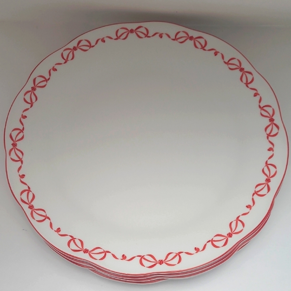 Eaton Red Bow Dinner Plates